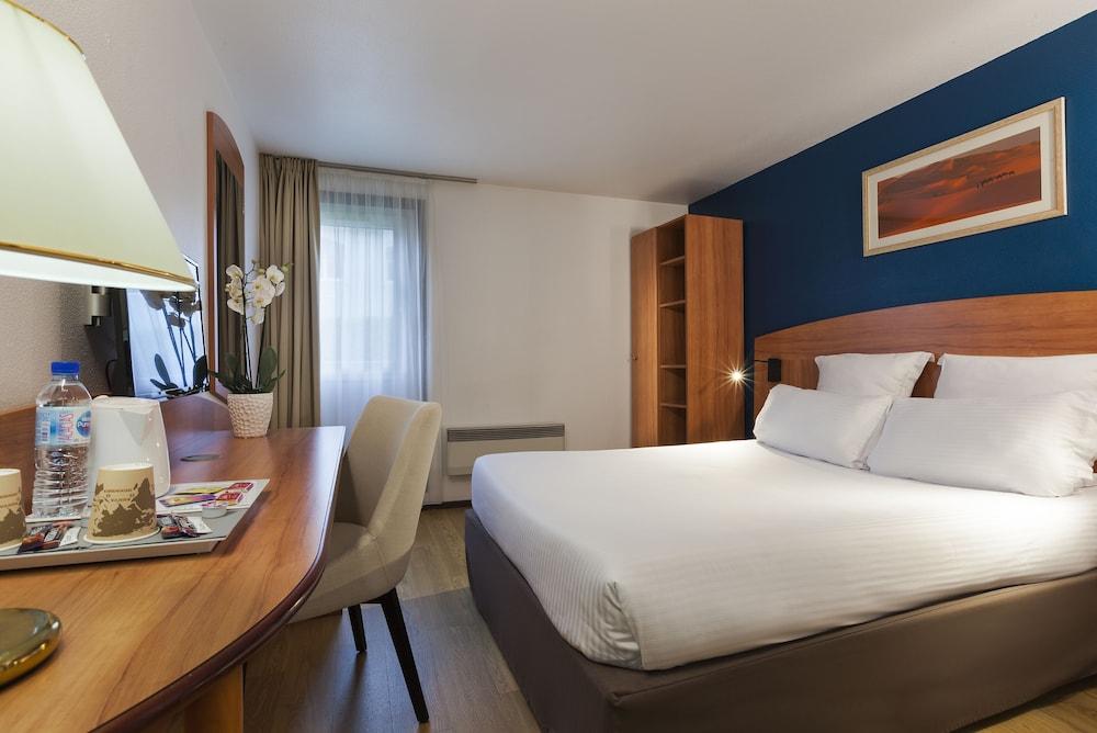 Comfort Hotel Evreux Luaran gambar