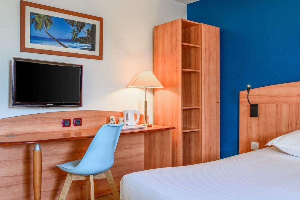 Comfort Hotel Evreux Luaran gambar