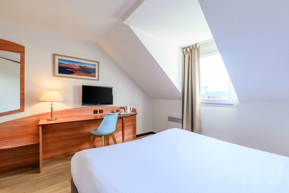 Comfort Hotel Evreux Luaran gambar